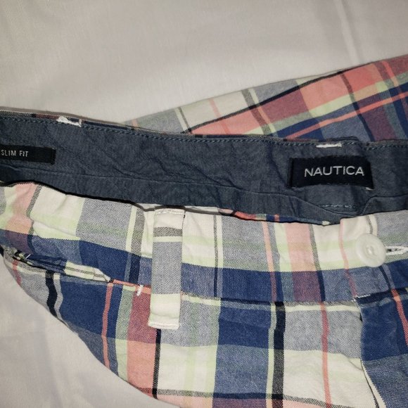 Nautica Slim Fit Plaid Shorts Pink Blue Preppy Golf Shorts Men's Size 36 - Picture 2 of 3